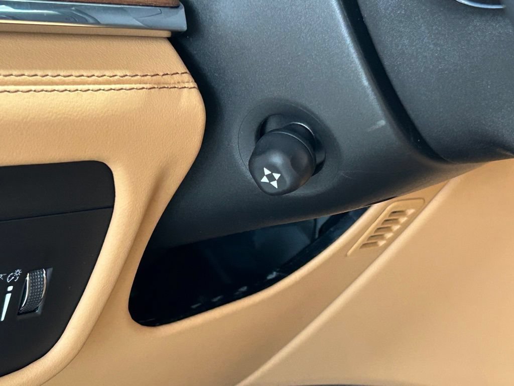 New 2025 Jeep Grand Cherokee Summit AWD/4WD image 43