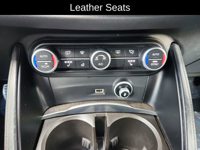 Used 2019 Alfa Romeo Stelvio Ti Lusso w/ Quick Order Package 22X Lusso image 44