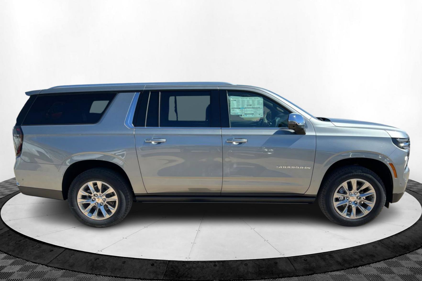 New 2026 Chevrolet Suburban Premier image 7