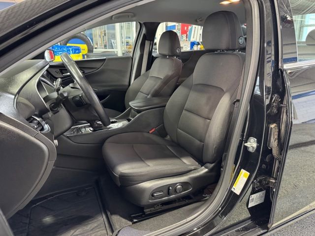 Used 2021 Chevrolet Malibu LT w/ Redline Edition image 25