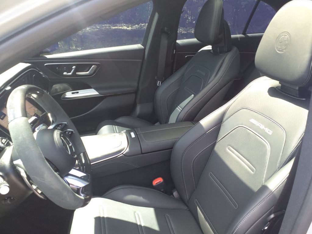 Used 2026 Mercedes-Benz E 53 AMG e 4MATIC Sedan image 19