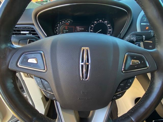 Used 2016 Lincoln MKC Reserve w/ Lincoln MKC Climate Package AWD/4WD image 18