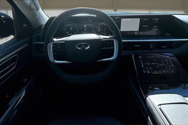 Used 2026 INFINITI QX80 Luxe w/ Cargo Package AWD/4WD image 5