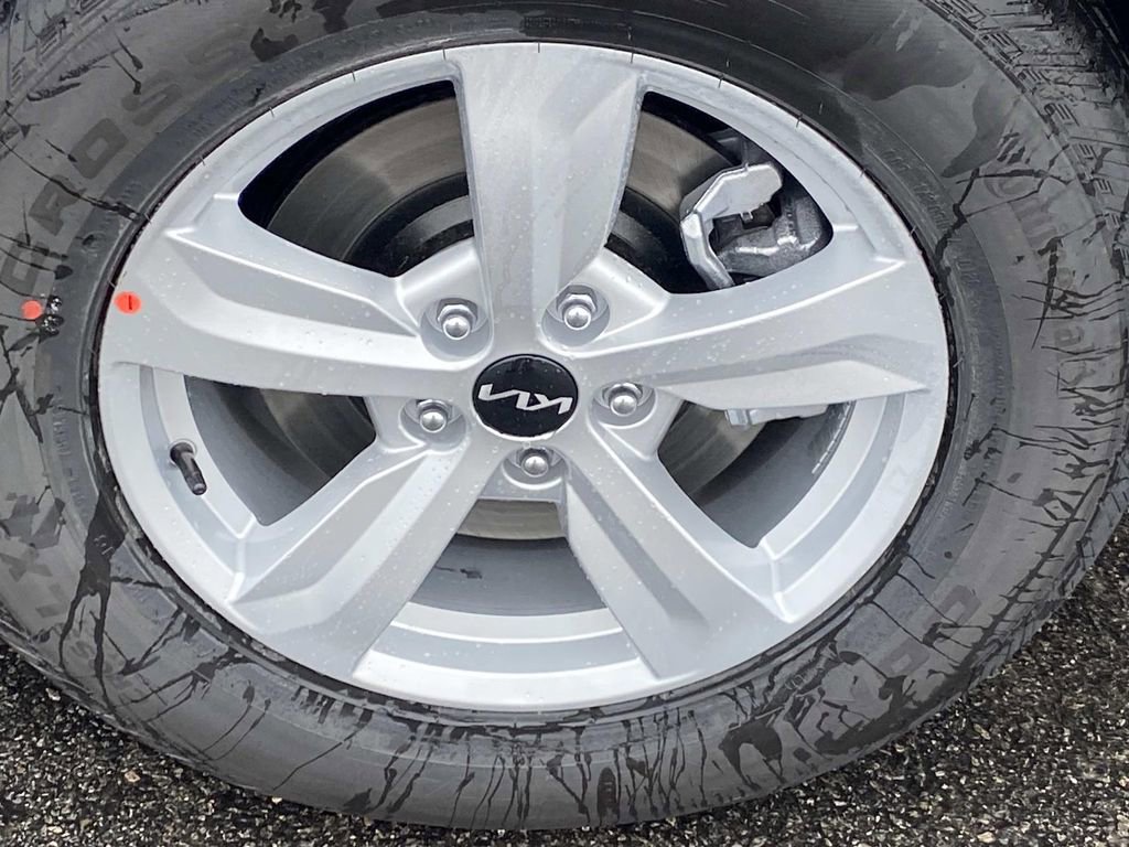 New 2026 Kia Sorento LX image 6