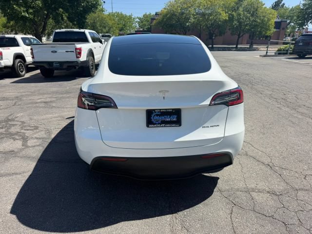 Used 2023 Tesla Model Y Long Range AWD/4WD image 4