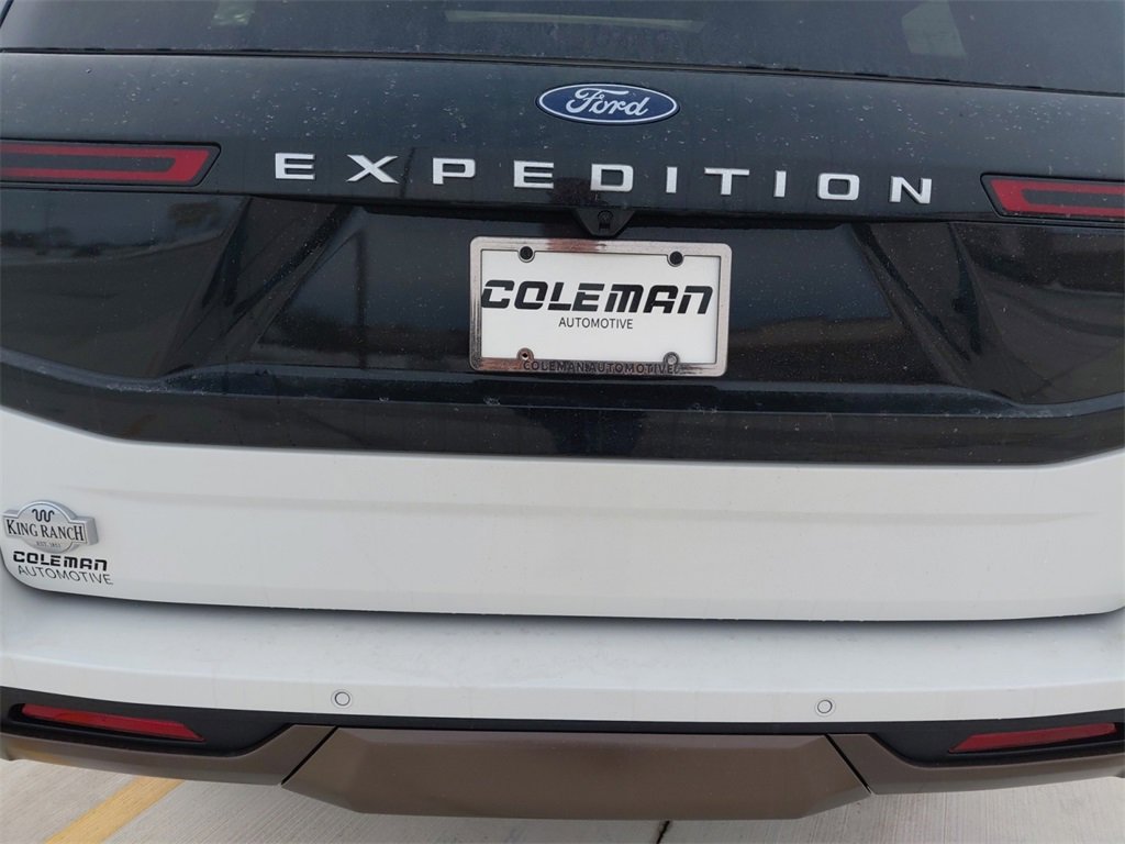 New 2025 Ford Expedition King Ranch image 23