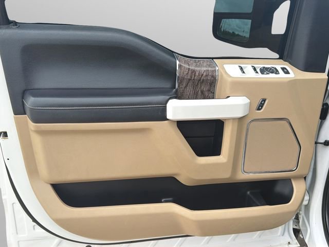 Used 2018 Ford F250 Lariat w/ FX4 Off-Road Package AWD/4WD image 19