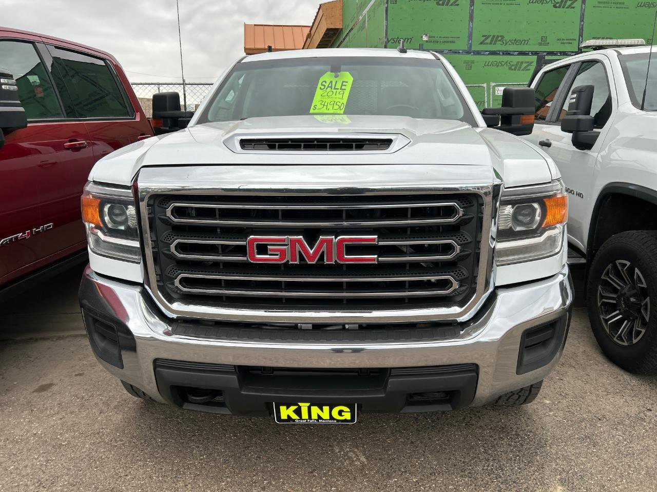 Used 2019 GMC Sierra 3500 SLE w/ Suspension Package, Off-Road AWD/4WD image 3