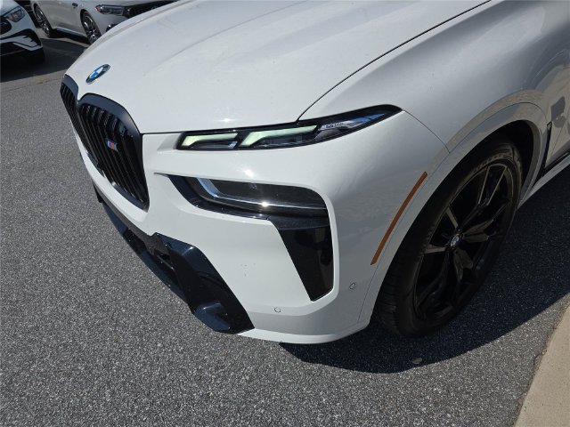 Used 2026 BMW X7 M60i AWD/4WD image 9