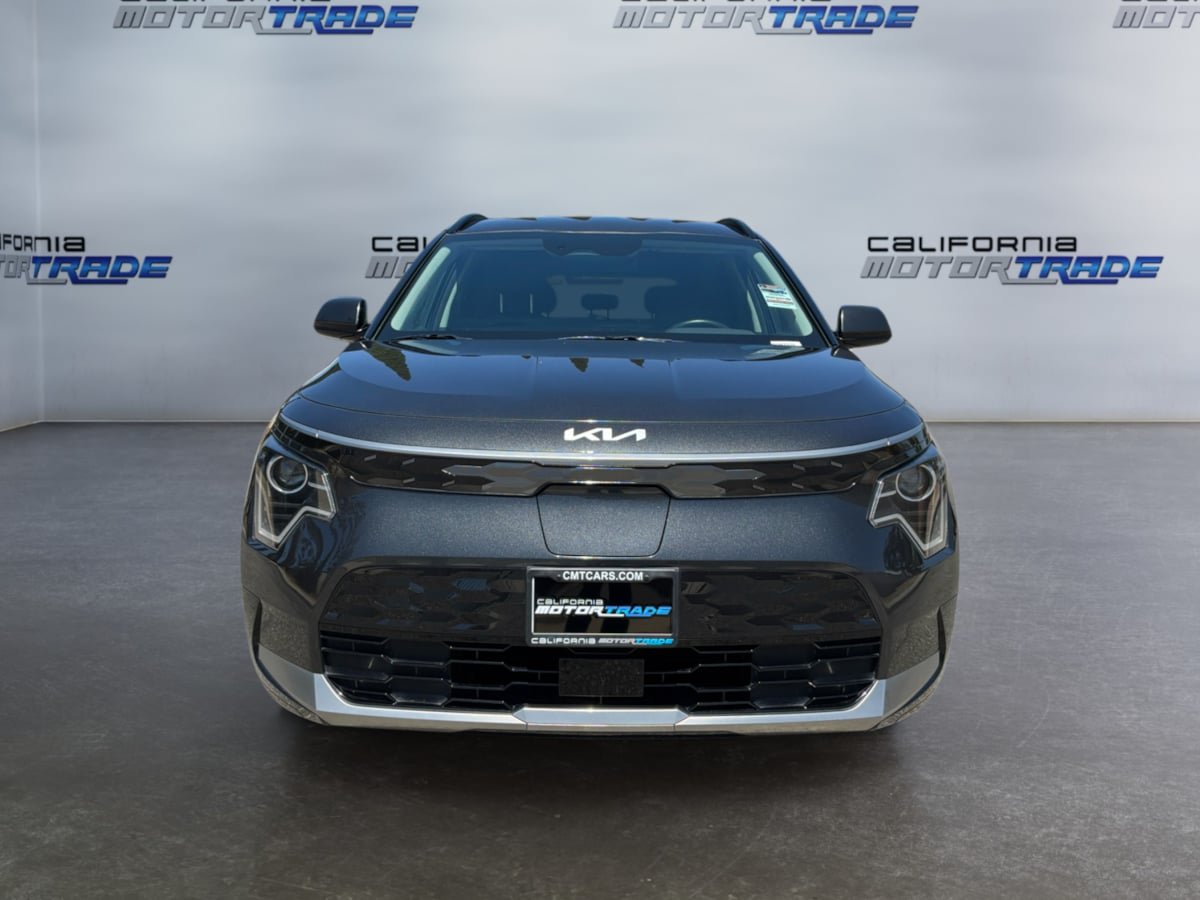 Used 2023 Kia Niro Wind FWD image 2