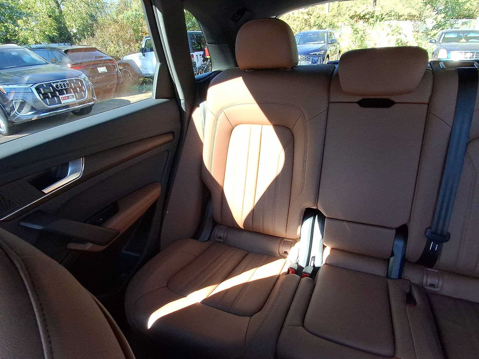 Used 2024 Audi Q5 Premium Plus AWD/4WD image 12