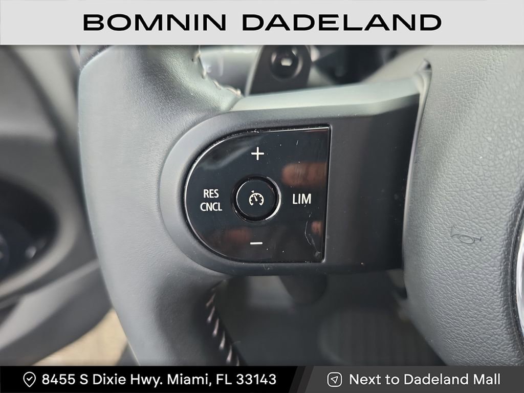 Used 2023 MINI Cooper S image 27