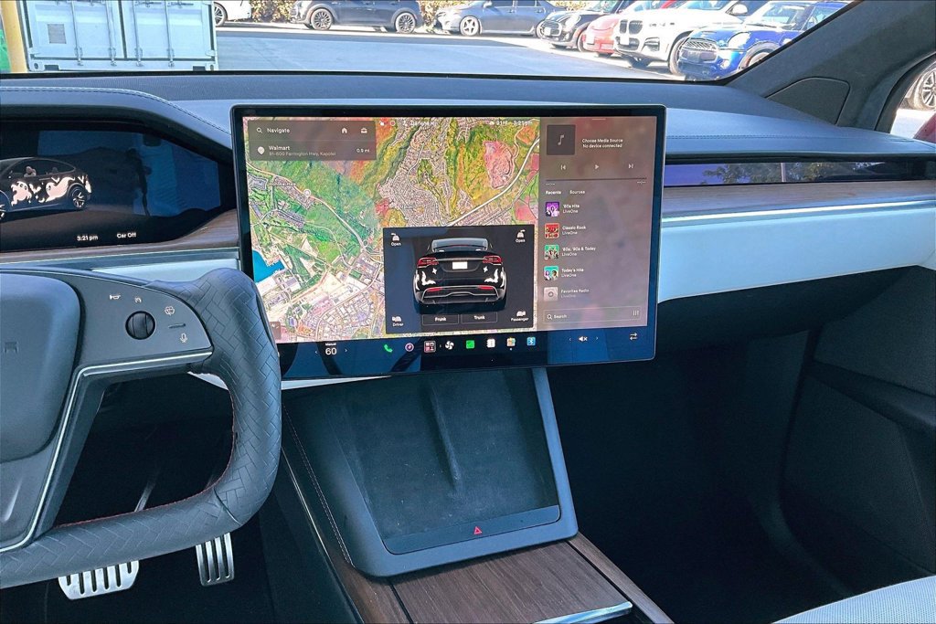 Used 2023 Tesla Model X AWD/4WD image 6
