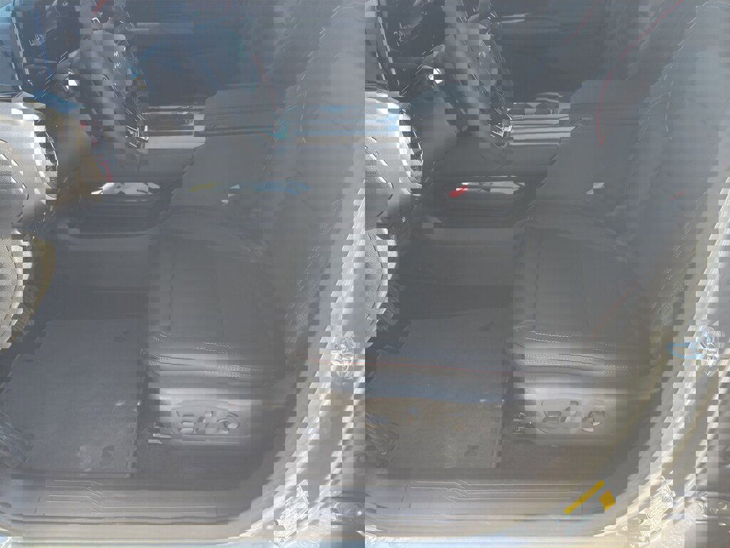 New 2026 Chevrolet Equinox EV RS image 8