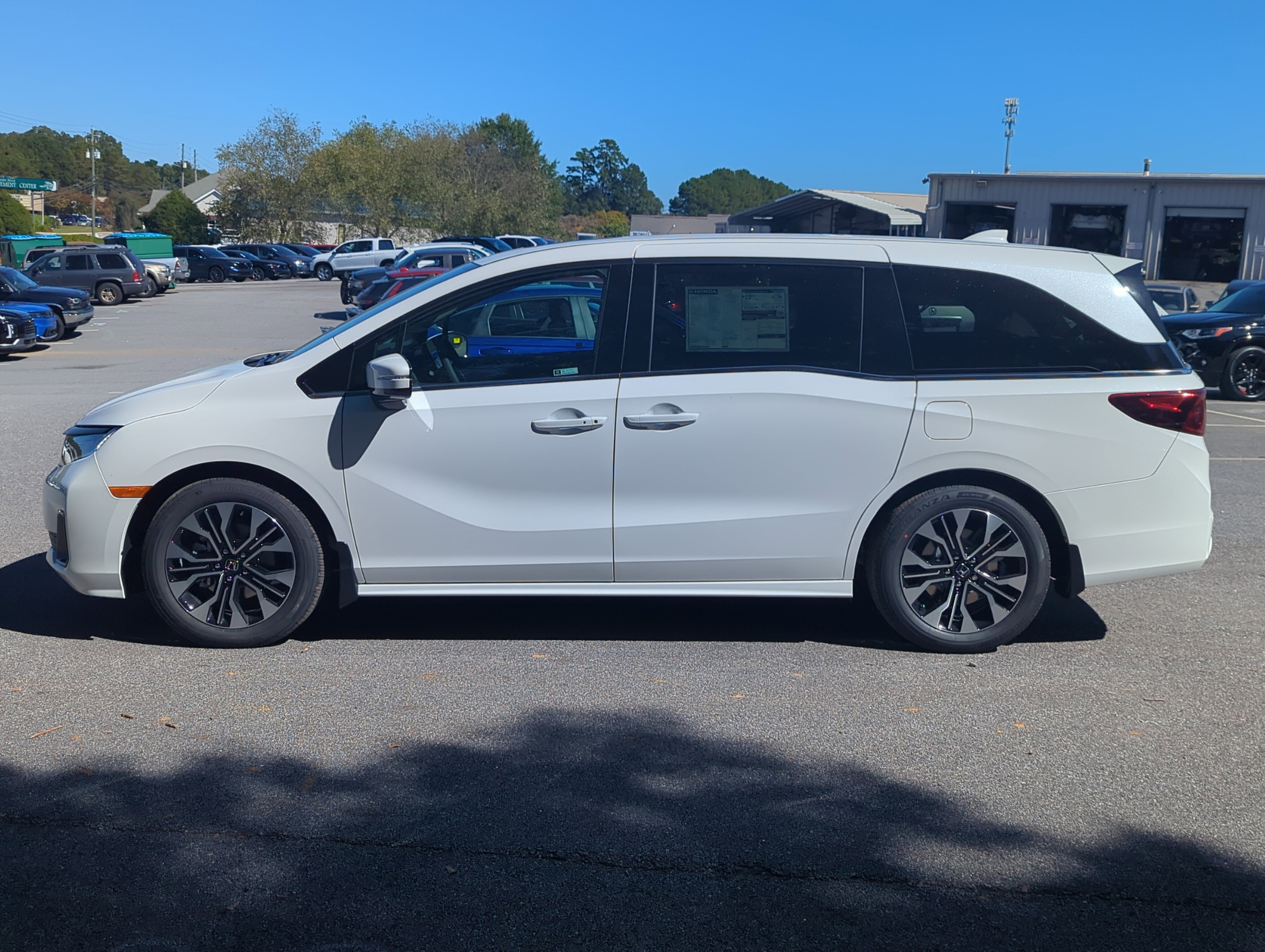 New 2026 Honda Odyssey Elite image 8