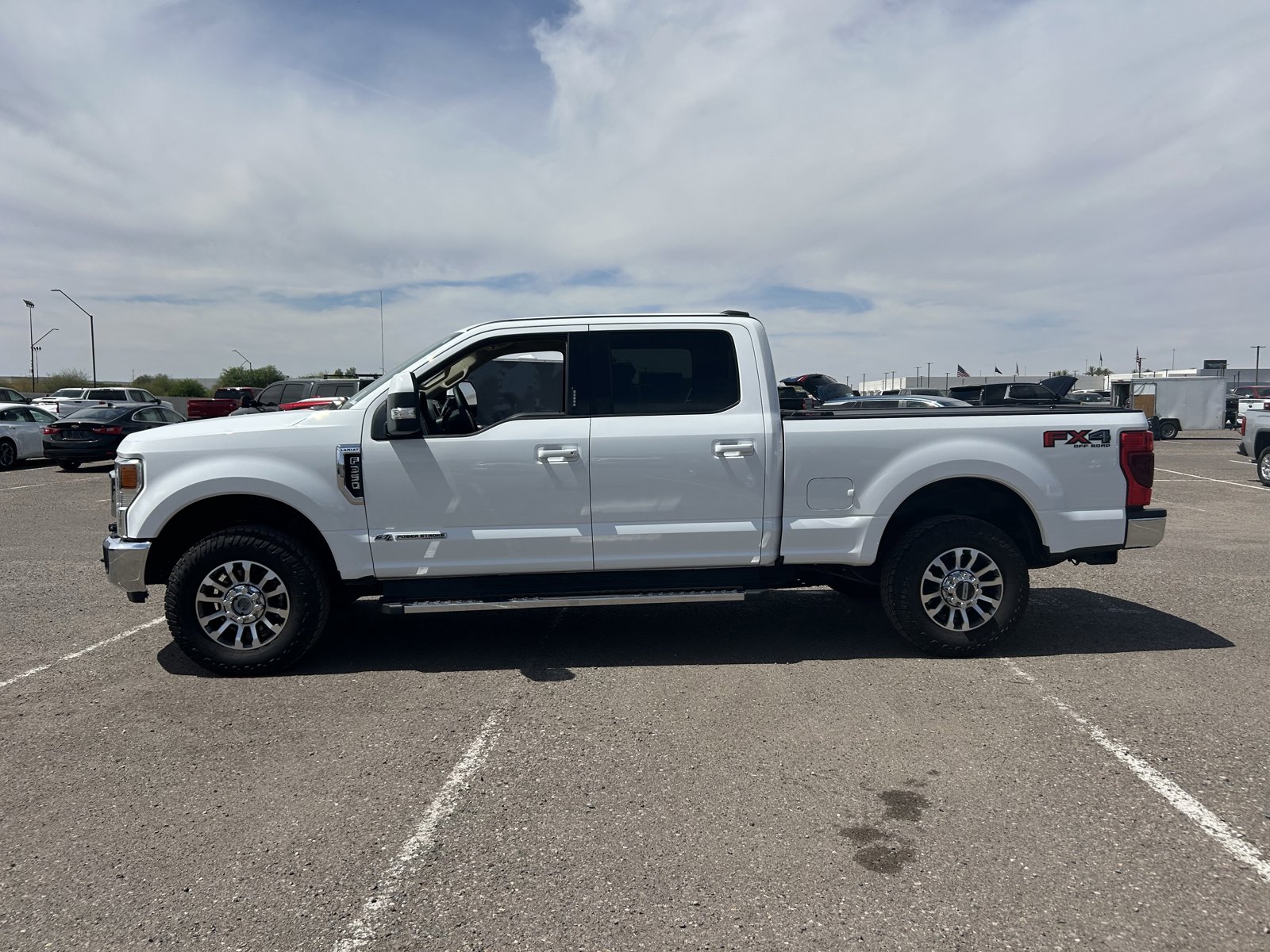 Used 2021 Ford F350 Lariat image 2