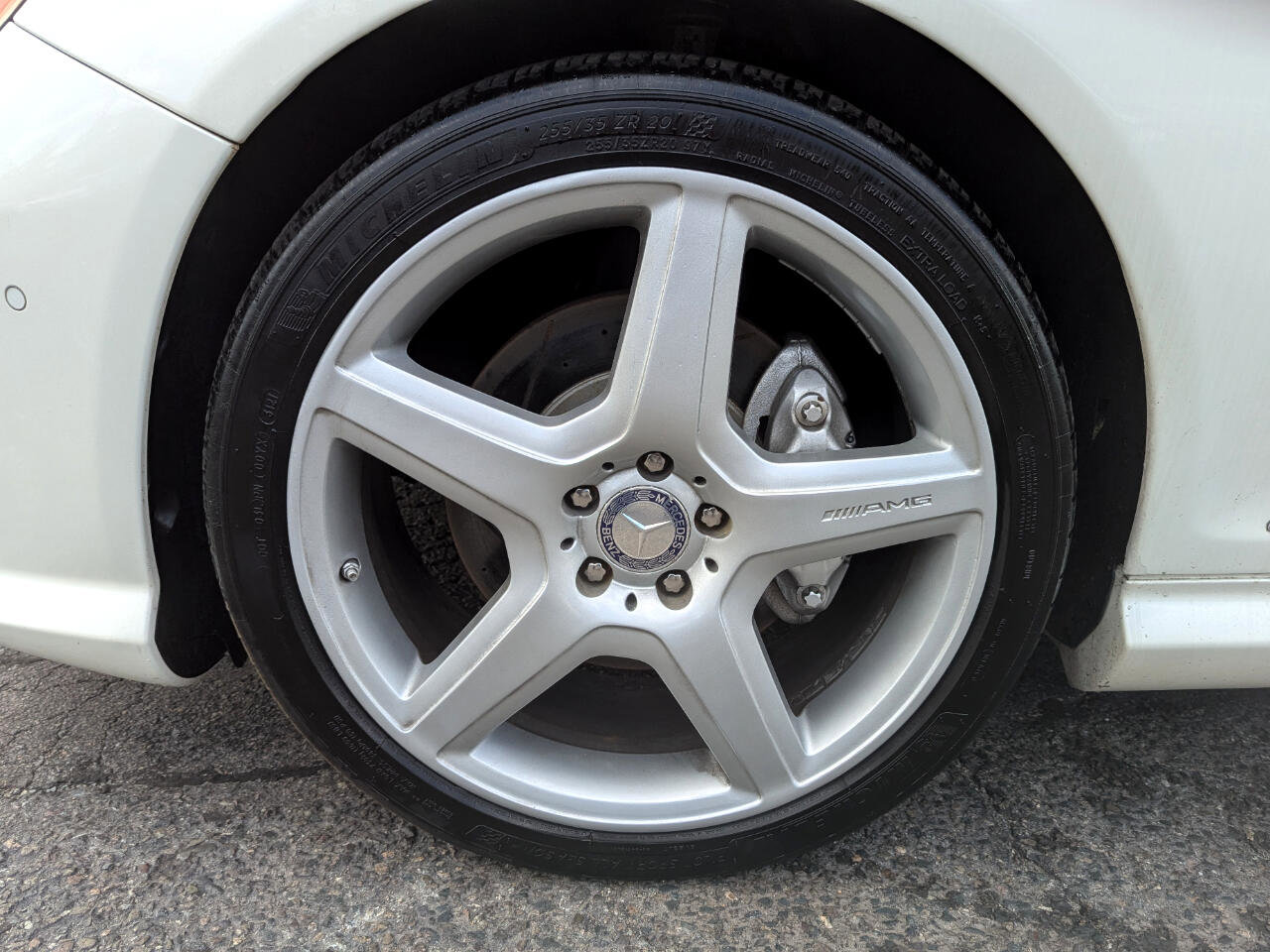 Used 2013 Mercedes-Benz CL 550 4MATIC image 51