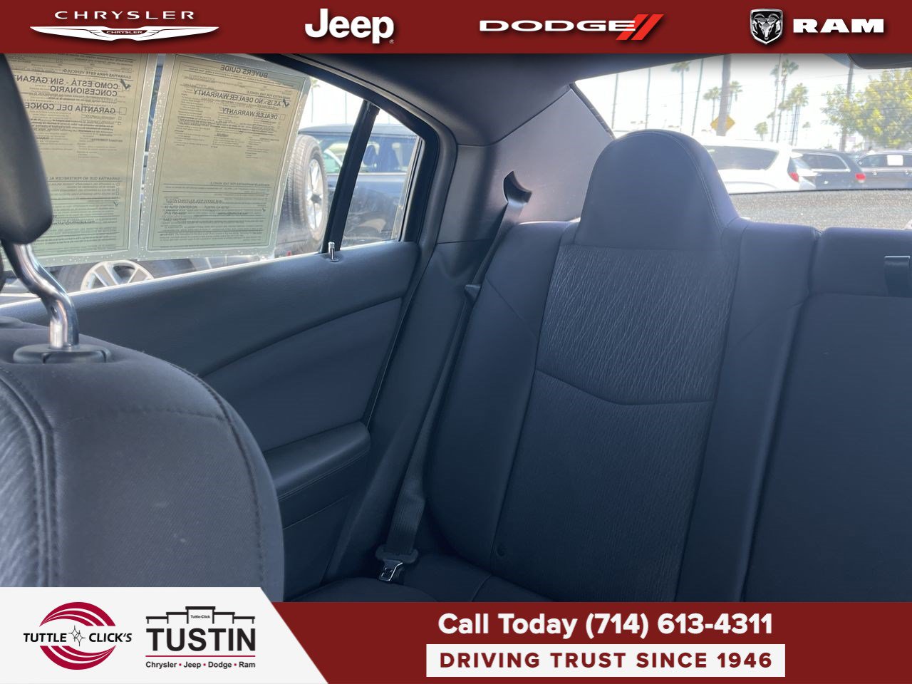 Used 2012 Chrysler 200 Touring w/ Sun/Sound Group FWD image 4