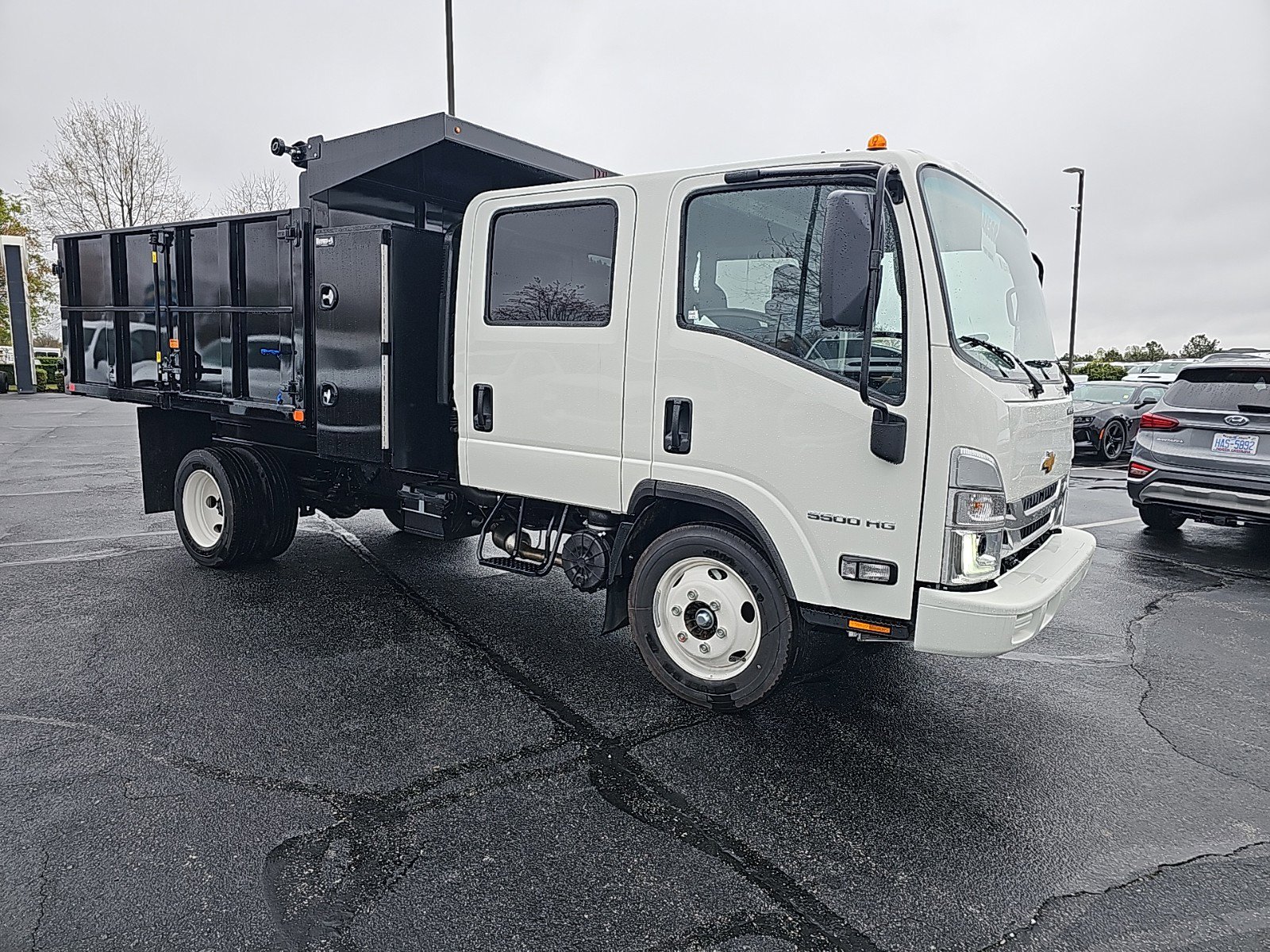 New 2024 Chevrolet Low Cab Forward 5500HG image 2
