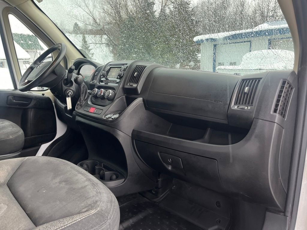 Used 2016 RAM ProMaster 2500 w/ Interior Convenience Group image 26