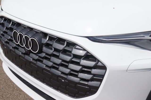 New 2025 Audi Q5 2.0T Premium Plus image 11