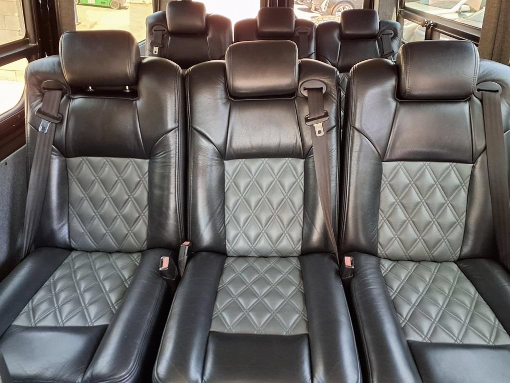Used 2018 Mercedes-Benz Sprinter 2500 image 13