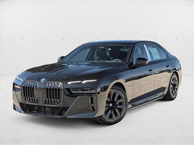 New 2025 BMW 750e xDrive