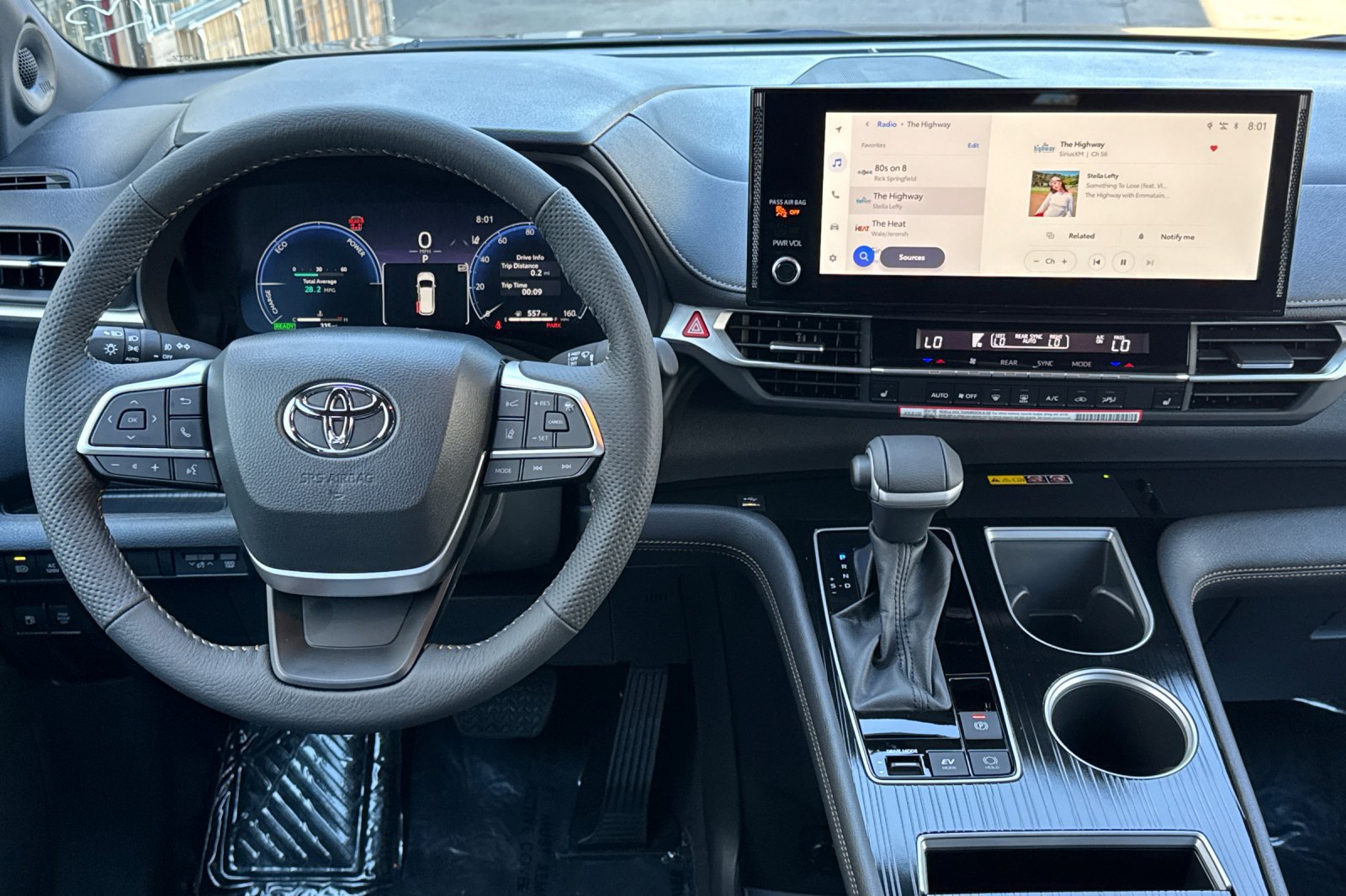 Certified 2026 Toyota Sienna XLE Woodland Edition AWD/4WD image 20
