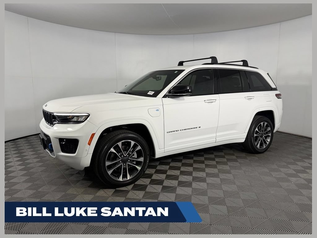 Used 2023 Jeep Grand Cherokee Overland w/ Luxury Tech Group IV AWD/4WD image 1