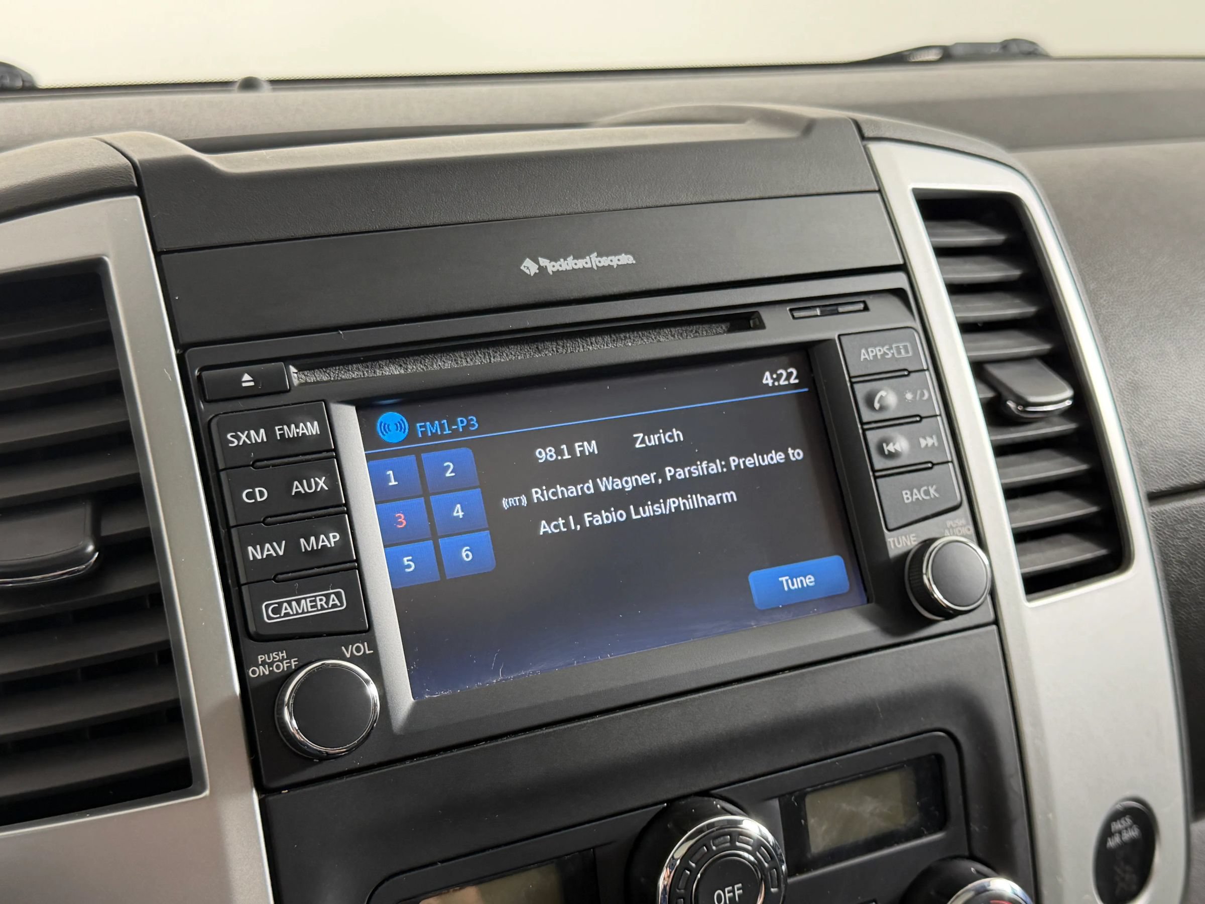 Used 2021 Nissan Frontier PRO-4X w/ Pro-4x Utility Package AWD/4WD image 18