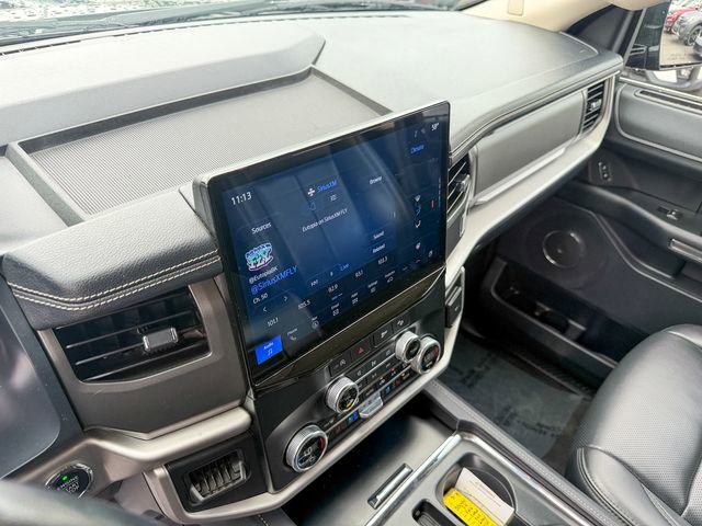 Used 2024 Ford Expedition Max XLT AWD/4WD image 21