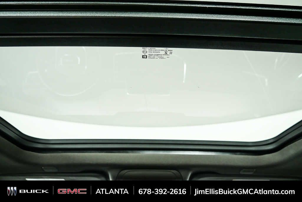 Used 2021 GMC Yukon SLT w/ SLT Premium Package image 23