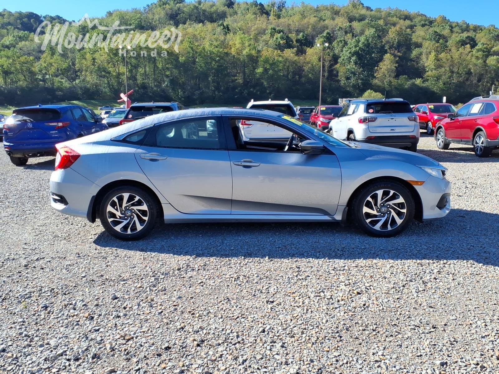 Used 2016 Honda Civic EX image 4