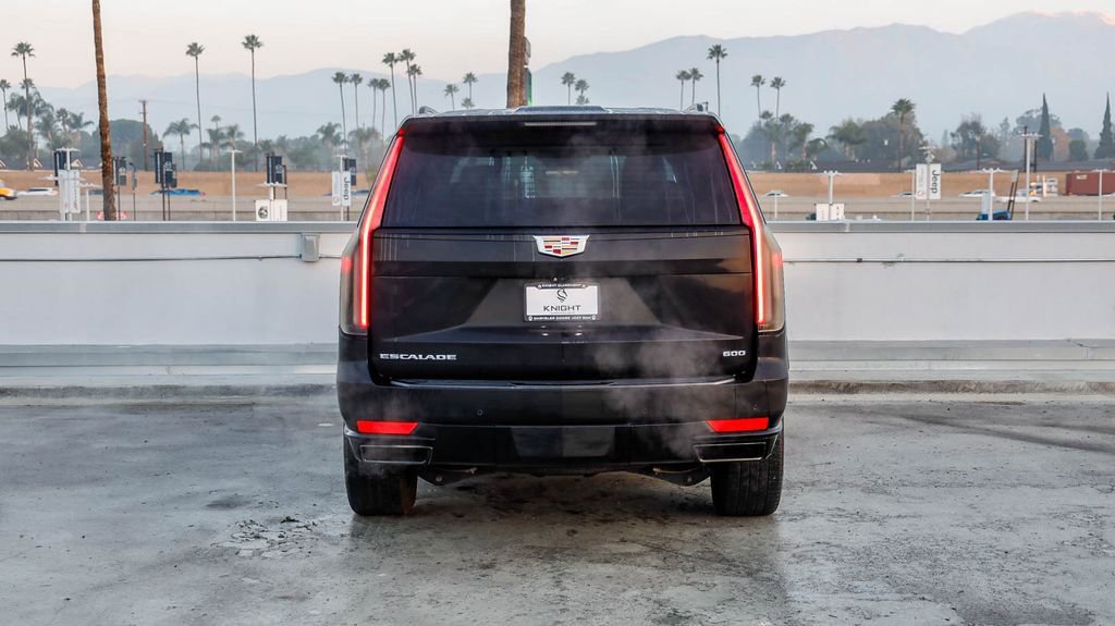 Used 2024 Cadillac Escalade Sport w/ Touring Package image 8