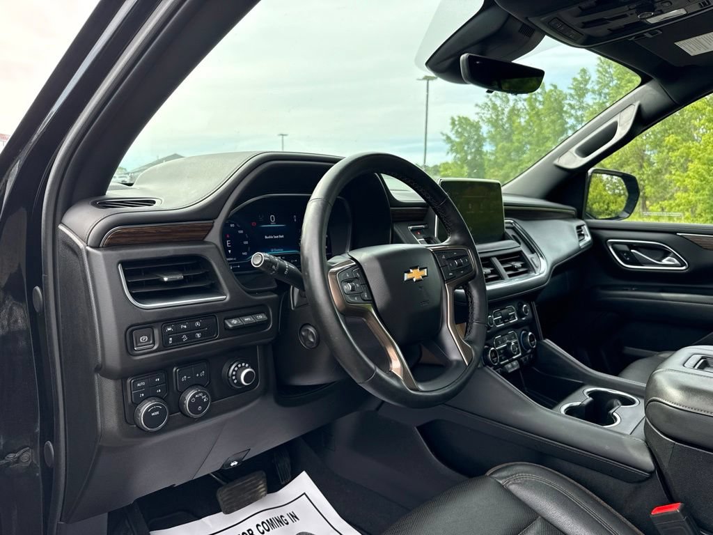 Used 2024 Chevrolet Tahoe High Country AWD/4WD image 29
