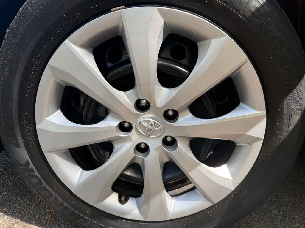 Used 2024 Toyota Corolla LE image 26
