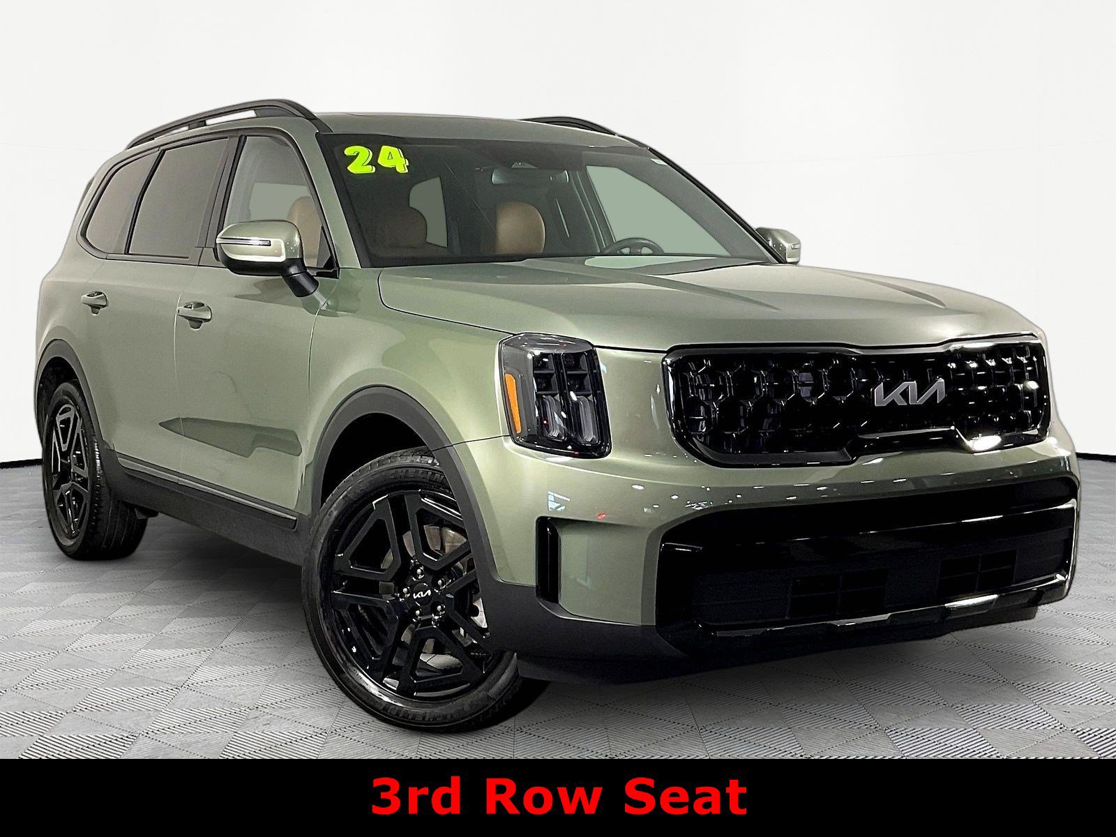 Used 2024 Kia Telluride EX X-Line AWD/4WD image 3