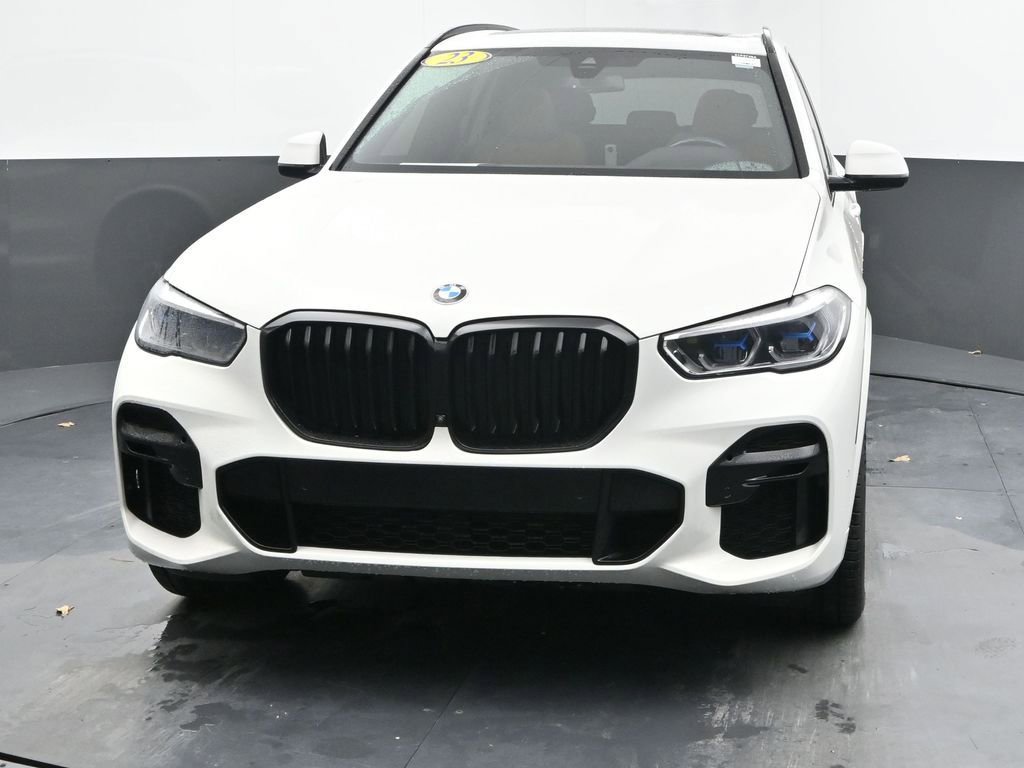 Used 2023 BMW X5 xDrive40i w/ Executive Package image 4