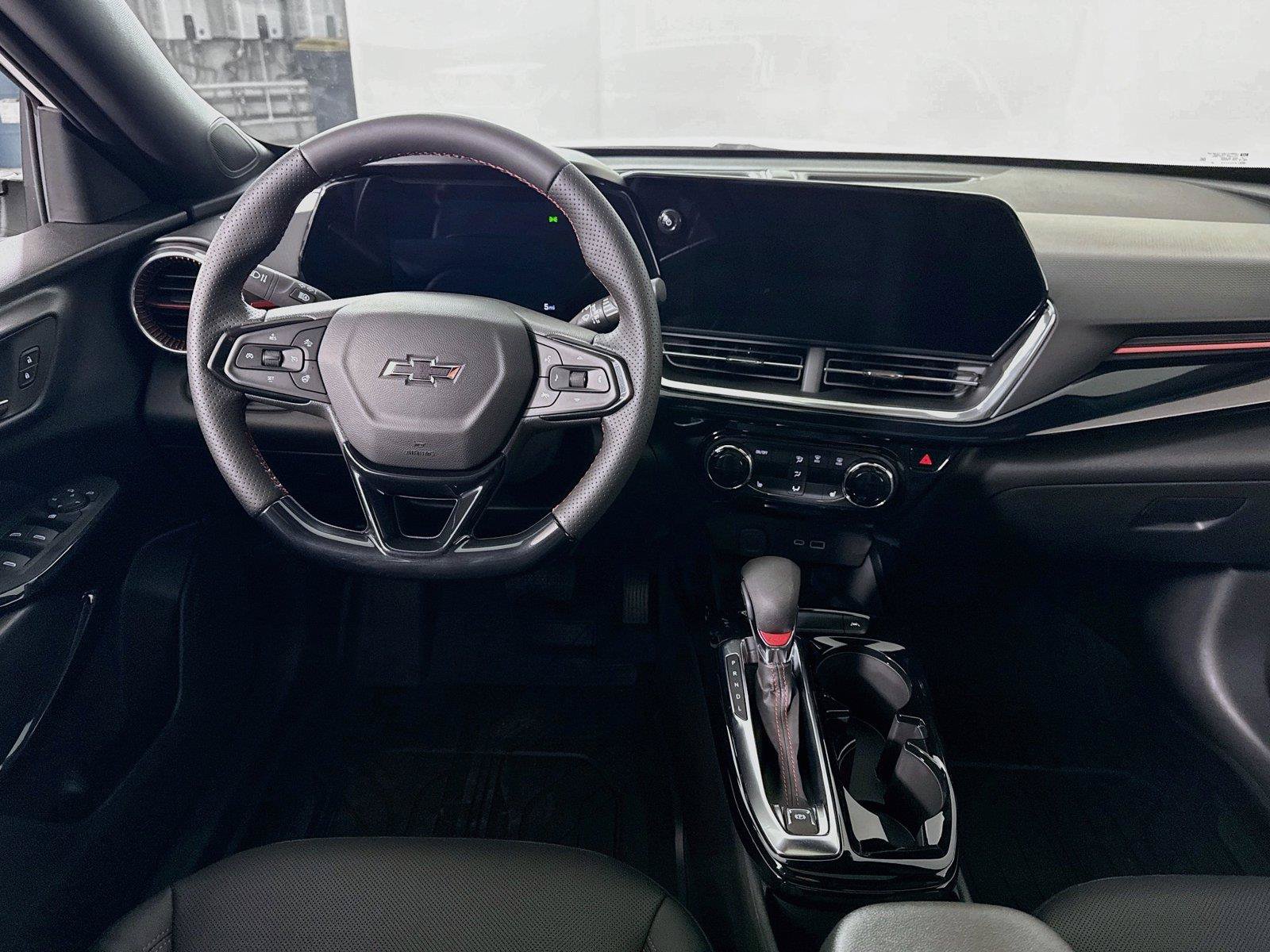 New 2026 Chevrolet Trax RS w/ Sunroof Package FWD image 2