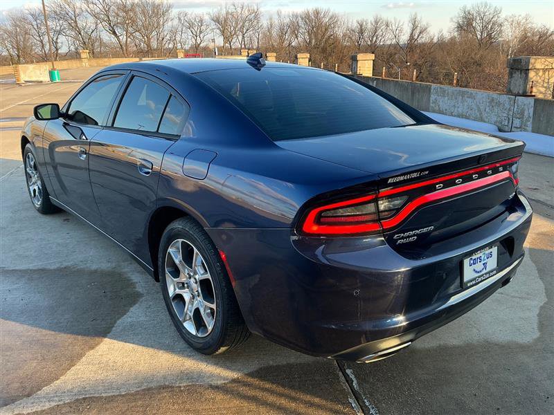 Used 2016 Dodge Charger SXT w/ AWD Premium Group image 4
