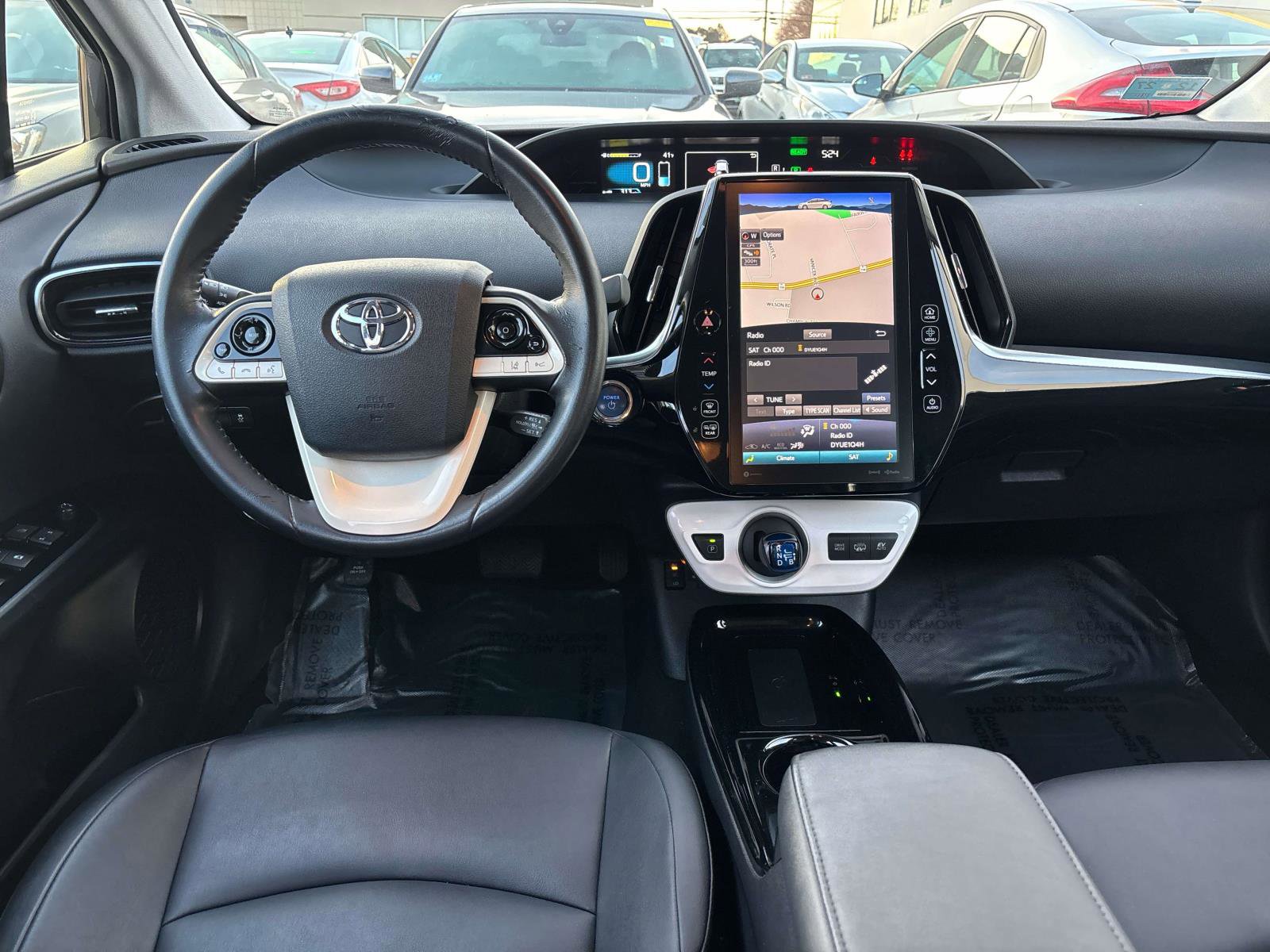 Used 2018 Toyota Prius Prime Premium w/ Carpet Mat Package FWD image 9