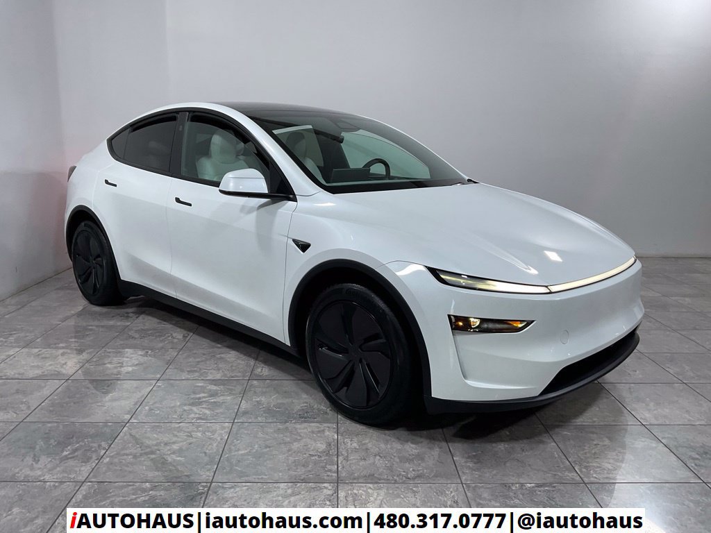 Used 2026 Tesla Model Y AWD image 8