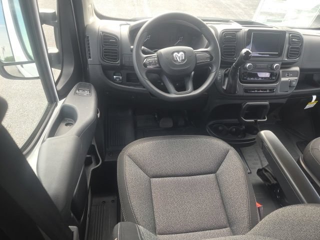 Used 2025 RAM ProMaster 3500 w/ Crew Van Package FWD image 28