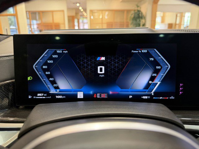 Used 2024 BMW X5 M60i image 13