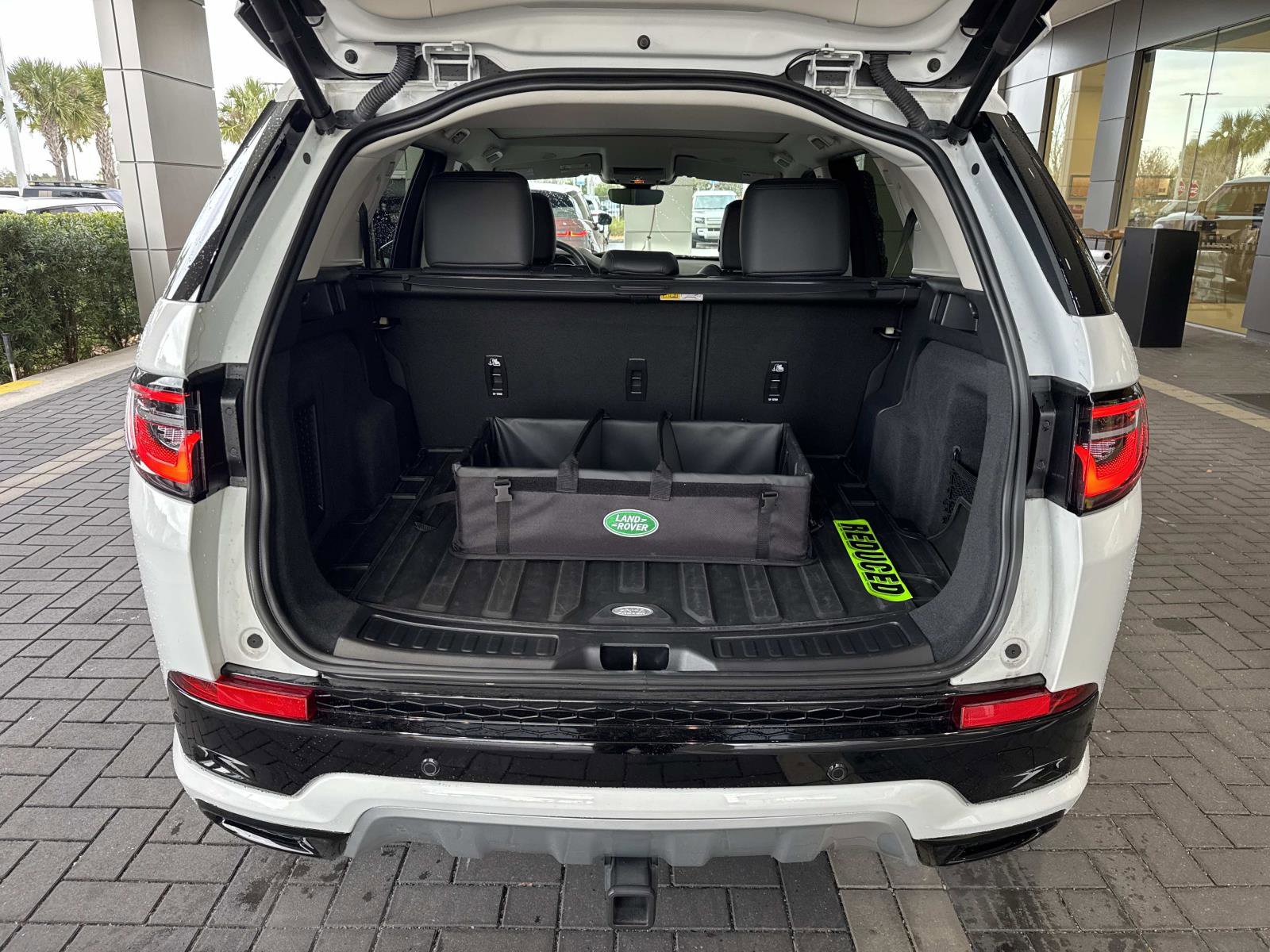 Certified 2025 Land Rover Discovery Sport S image 11