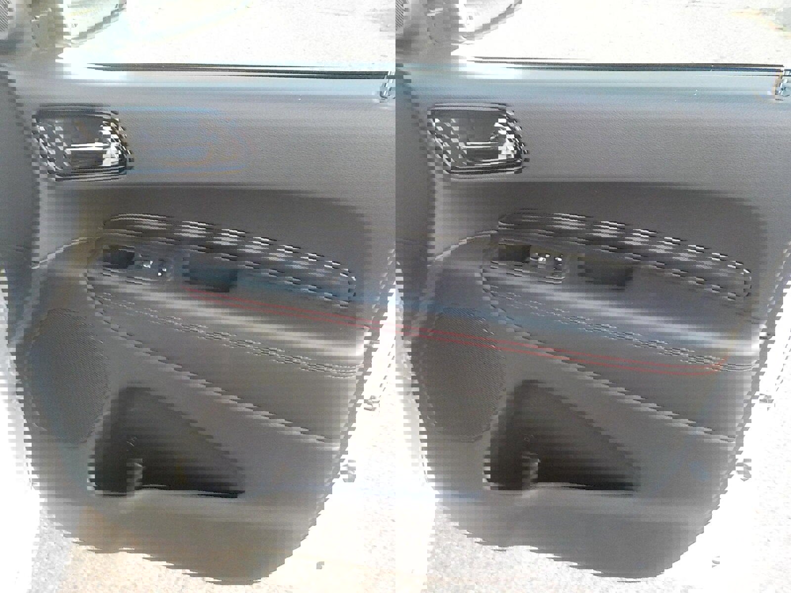 Used 2024 Dodge Durango GT image 18