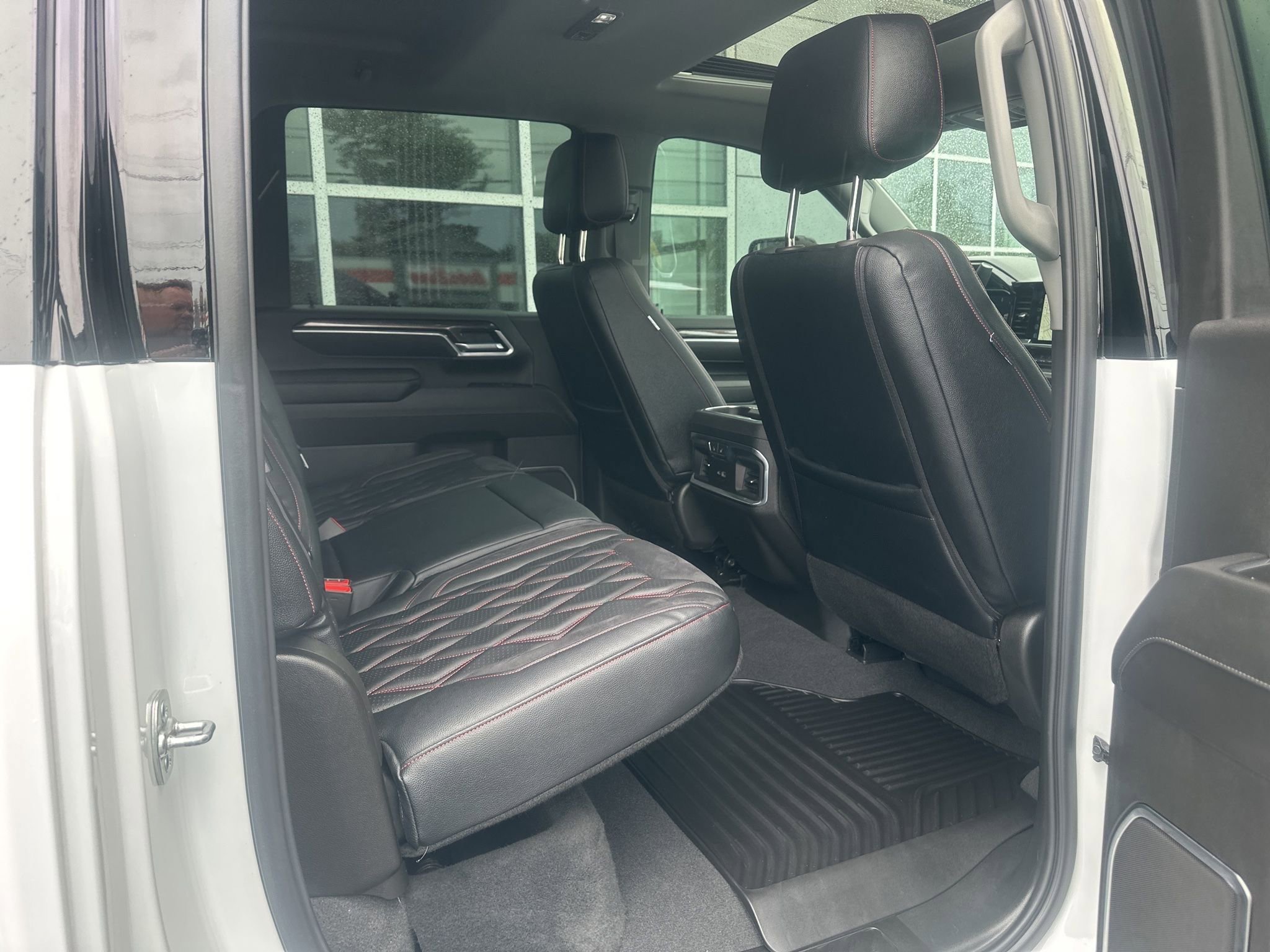 Used 2025 Chevrolet Silverado 2500 LTZ w/ Trail Boss Package image 25