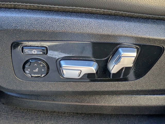 Used 2020 BMW X5 sDrive40i w/ Premium Package image 23