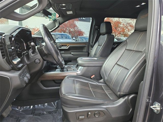 Certified 2022 Chevrolet Silverado 1500 High Country w/ High Country Premium Package image 18