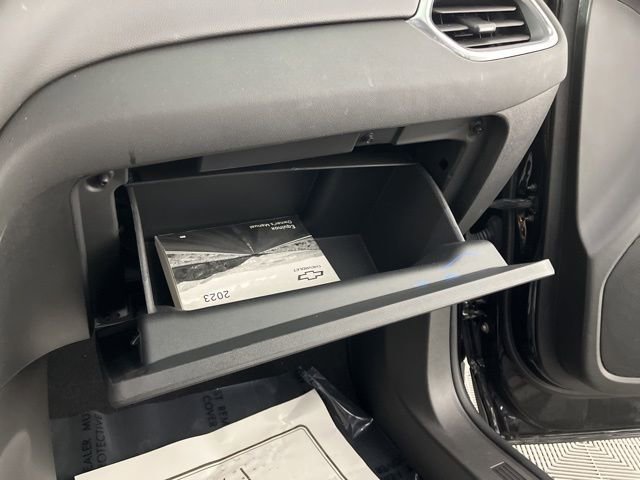 Used 2023 Chevrolet Equinox LT image 39